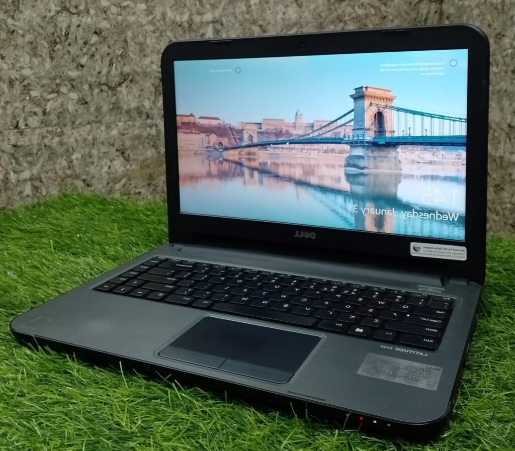 Dell Latitude 3440